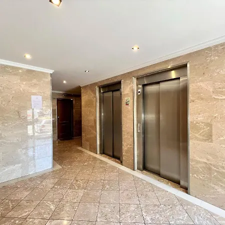 公寓 Stylish 2 By Homing 法鲁区