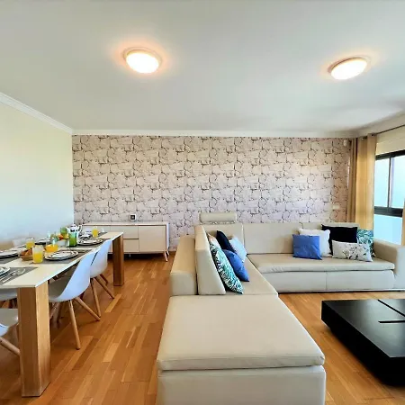 Apartment Stylish 2 By Homing *